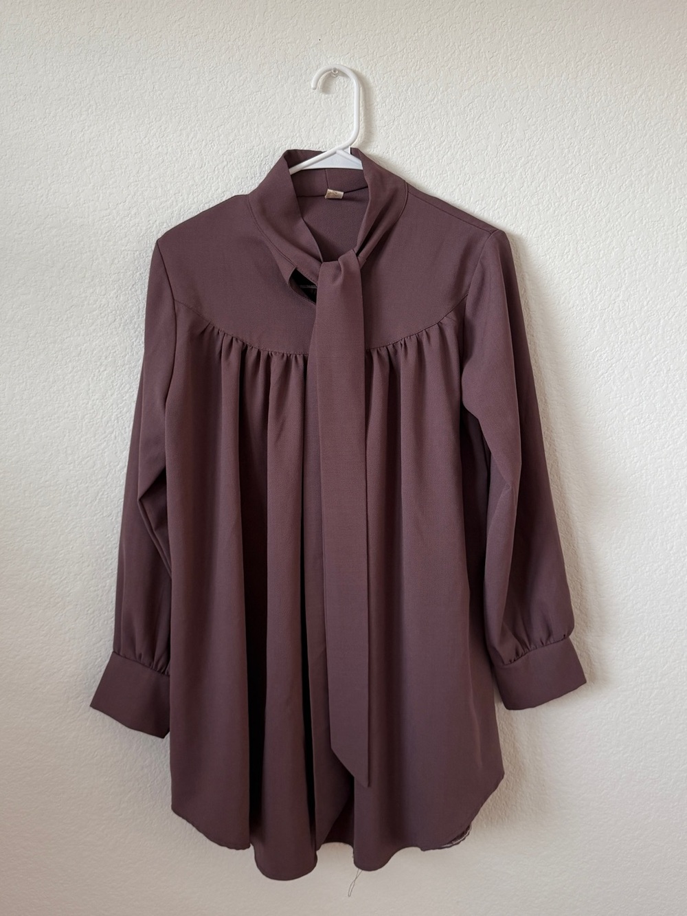Tie-Neck Long Sleeve Blouse in Dusty Plum
